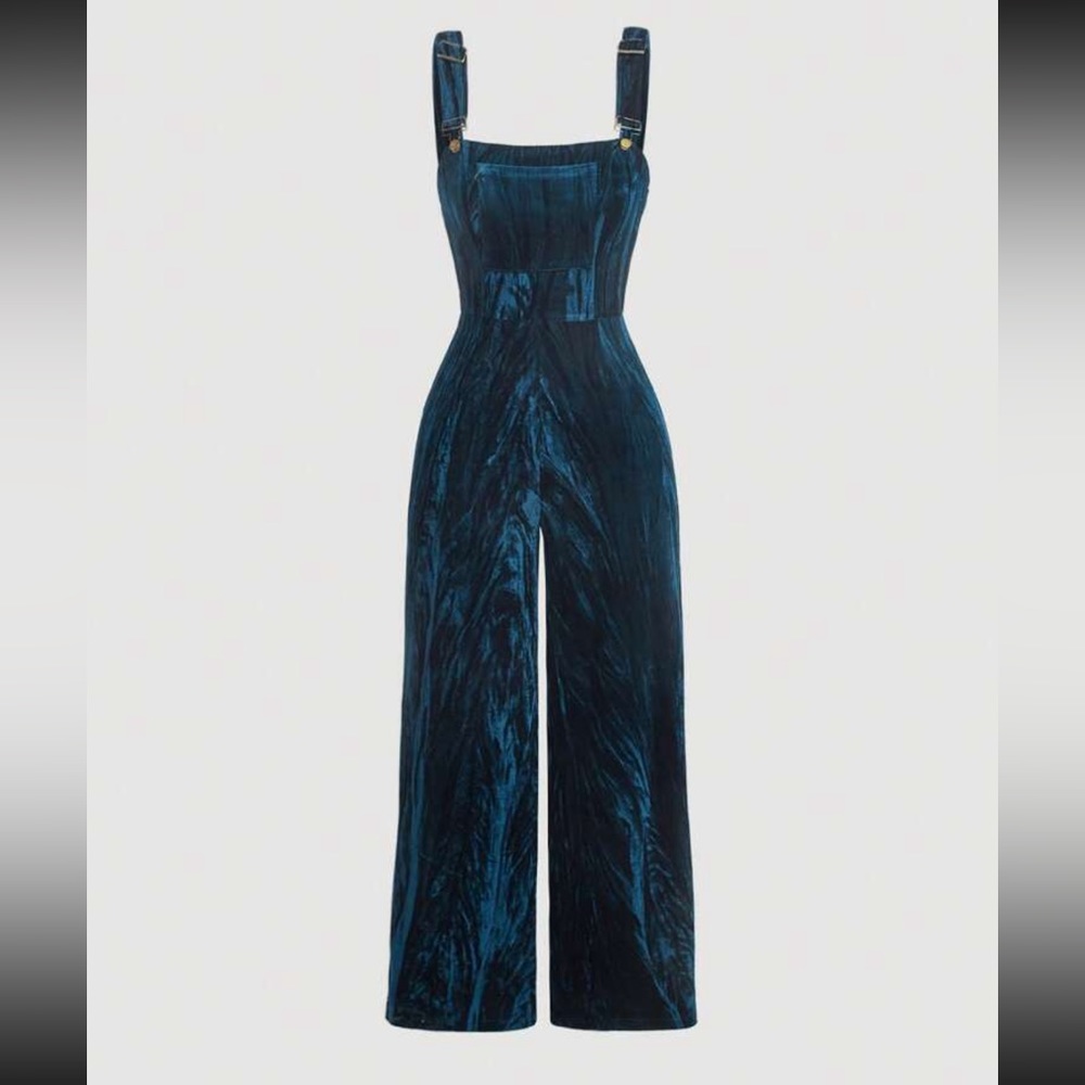 Women's Jumpsuit With Suspenders - Picture 1 of 5